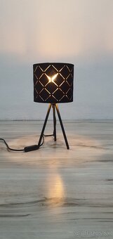 Predám nočnú lampu cirno zlatú - 4