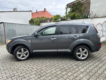 Mitsubishi outlander 2.2di-d dakar edition 7miest - 4