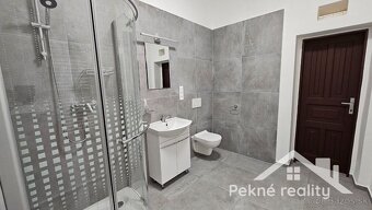Prenájom 1 izbového bytu na námestí v Banskej Bystrici - 4