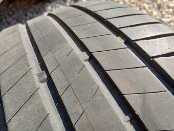 Predam 2ks pneu 245/40/r19 letne 94W Bridgestone - 4