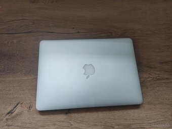 Predám Apple MacBook Pro Retina 13" (Early 2015) – 16 GB RA - 4