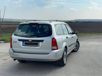 FORD Focus kombi - 4