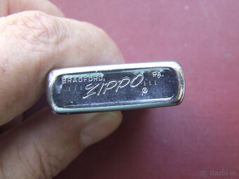 Zapalovač ZIPPO rok 1968, Pekný stav. Funkčný - 4