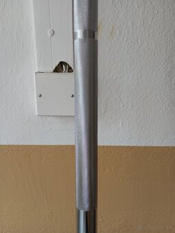 Olympijská tyč GORILLA SPORTS 220 cm/50 mm -NOVÁ za 1/2 ceny - 4