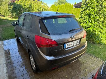 KIA Venga 1,6 cvt benzín - 4