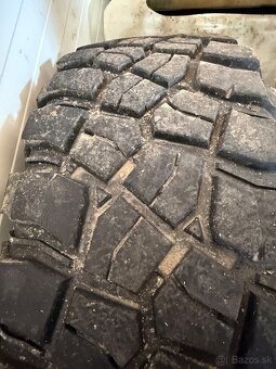BFgoodrich mud terrain 255/70 R16 - 4