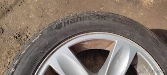 Predam elektrony z BMW 1, 118i, 15palcove, obute 205 55 r16 - 4