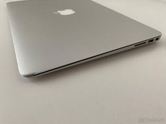 MacBook Air 13 palcový, 2015 - 4