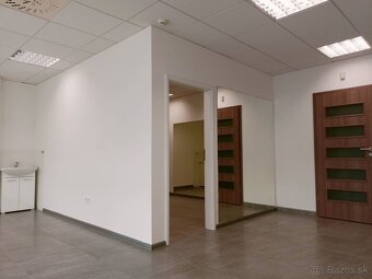 EXKLUZÍVNE Prenájom obchodného priestoru v CENTRE Trnavy - 4