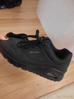 Dievčenska zimna obuv zachovalom stave , - 4