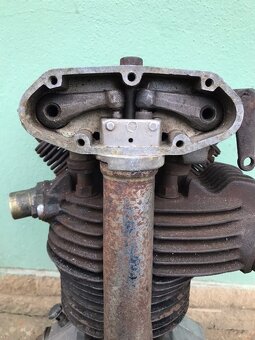 NSU 351 OS, OSL predvojnový motor s liatinovou hlavou - 4