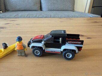 Predám lego auto s kajakom - 4
