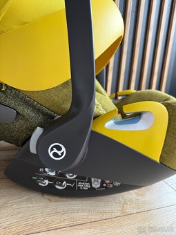 Cybex Cloud Z i-size Mustard yellow - 4
