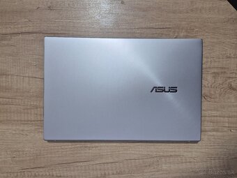 Asus Zenbook 14 /Ryzen 5-4500U/8GB RAM/FHD IPS/512GB SSD - 4
