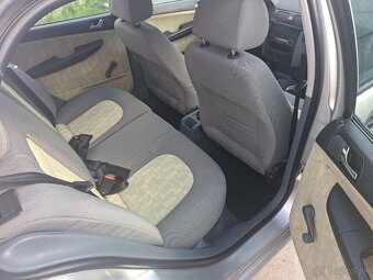 Skoda fabia 1.4 MPI benzín 50kw - 4