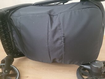 Britax strider M - 4