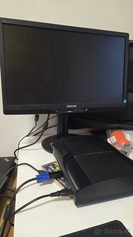 PS3 600gb + 45 hier + monitor - 4