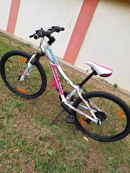 Dievčenský bicykel - 4