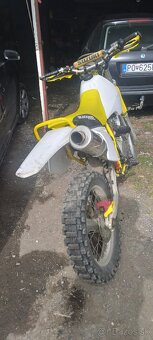 Predám suzuki dr 350 - 4