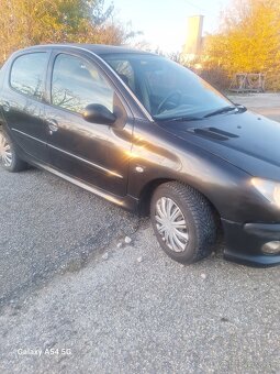 Peugeot 206 - 4