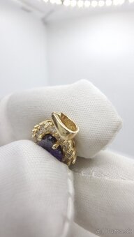 Zlatý náhrdelník s fialovym kamenom - 4