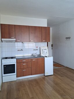 prenájom 1 izbový byt na Vlčincoch - 4