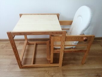 Drevená kuchynka + stolík so stoličkou - 4