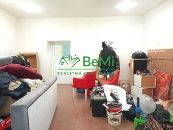 ‼️ Znížená cena‼️Predaj rodinného domu s dvomi bytovými jedn - 4