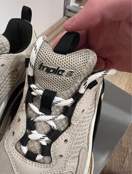 Balenciaga triple S - 4
