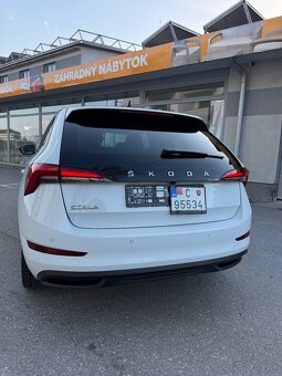 Škoda Scala 1.6 TDI 85kw DSG STYLE CarPlay,Matrix,R18 - 4