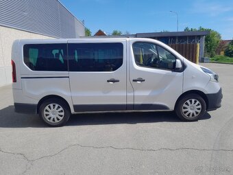 Renault Trafic minibus - 4