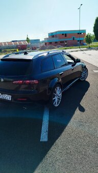 Alfa Romeo 159 - 4