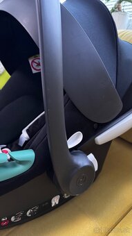 Autosedačka Cybex Aton B2 i-Size + Base One - 4