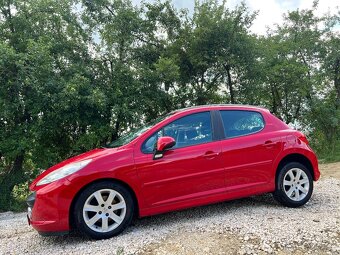 Predám Peugeot 207 1,6 VTI - 4