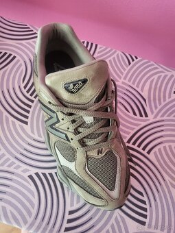 NEW Balance 9060 V1 - 4