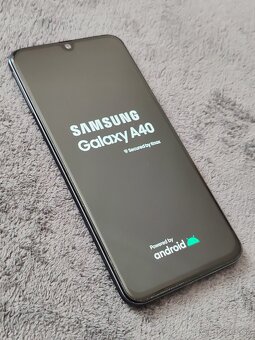 Samsung Galaxy A40 4/64 - 4