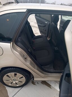 Skoda Fabia Combi 1.4 mpi , 16 ventil . - 4