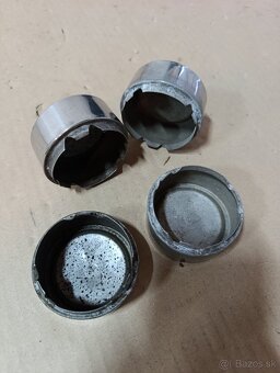 BMW pukličky do kolies - 4