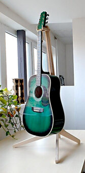 drevený stojan na gitaru - 4