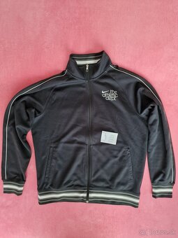 Predam znackove mikiny - 4