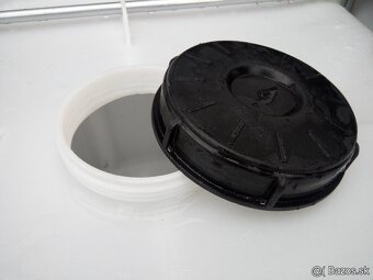Potravinárske 300l ibc kontajnery sudy kaďa barely - 4