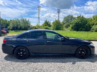 BMW Rad 5 550i xDrive - 4