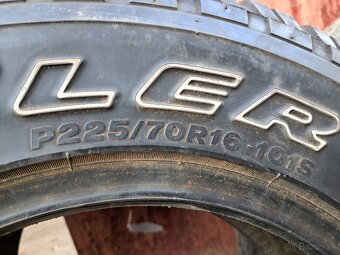 pneu na SUV 225/70 R16 - 4