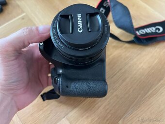 📷 Canon EOS 550D + 2 objektívy + príslušenstvo (skvelý mix) - 4