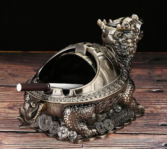 Predám praktický mosadzný popolník do exteriéru aj interiéru - 4