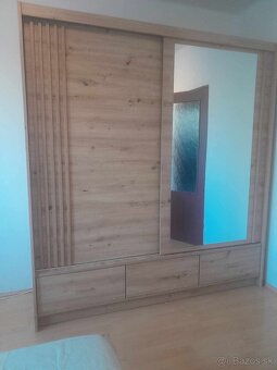 Preprava a montáž nabytku - 4