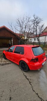Golf 4 2.3 v5 110kw - 4