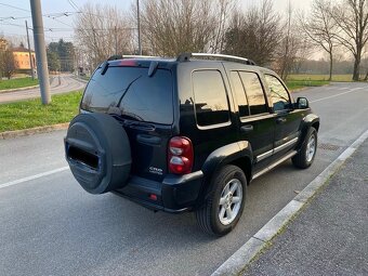 JEEP CHEROKEE 2.8 CRD LIMITED - 4