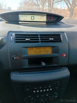 Predám Citroen C4 1.6 benzín - 4