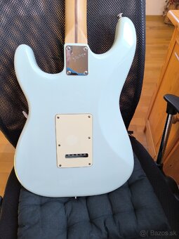 Predám Squier DeLuxe Stratocaster - 4